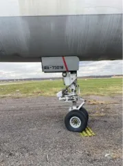 Воздушное судно Boeing 757-200 (планер), серийный № 25439, регистрационный № RA-73011