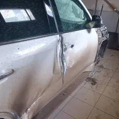 Lexus LX, 2017 года, 272 лс, полный привод, АКПП, Lexus LX450D, vin JTJCV00W004006311, 2017 г.в., г.н. Р029ЕА774 после ДТП