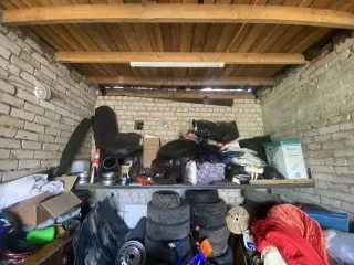 Гараж, 38,1 кв.м., Калужская область. Здание нежилое (гараж) с кадастровым номером 40:26:000043:138, площадь 38.1 кв.м., собственность, расположенное по адресу: Калужская обл., г. Калуга, тер. Гк Силикатный, бокс 53II. Основание государственной регистрации: договор купли-продажи, выдан 20.04.2019.