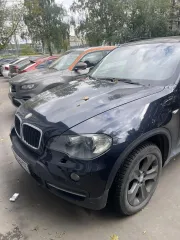 Bmw X5 2008 Автомобиль марки BMW модель X5 2008 г.в. VIN-номер WBAFE41030L157471 ВНИМАНИЕ НА ДОБАВЛЕННУЮ ЦИФРУ В АДРЕСЕ ЭЛ. ПОЧТЫ! ЗАПРОСЫ ПРИНИМАЮТСЯ посредством их направления на электронную почту kozyulinjuri5@yandex.ru Местонахождение имущества: г. Москва, ул.50 летия Октября, 29Б (дворовая…