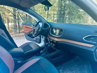 Scania 2018 года выпуска, грузовой автомобиль.