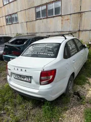 Lada Granta 2022 года, 90 л.с., идентификационный номер (VIN): XTA219040P0865093, механическая коробка передач. Находится в залоге у АО "TBank". Пробег неизвестен. Не на ходу, после ДТП, требуется ремонт. Требуется замена аккумулятора, радиатора охлаждения, переднего бампера, фар, подушки…