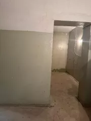 Нежилое помещение площадью 353,2 кв.м. Кадастровый номер: 66:61:0210005:1559 Адрес: Свердловская область, г. Серов, ул. Заславского, д. 15/6, нежилое помещение № 4, номера отдельных комнат по плану: цоколь - №№ 28-34, №№ 36-48 Нежилое помещение площадью 353,2 кв.м. Кадастровый номер…