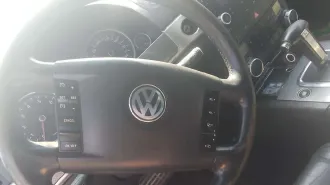 Volkswagen Touareg 2007: автомобиль Volkswagen Touareg, 2007 г.в., VIN WVGZZZ7LZ7D068167. Залог банка ВТБ Контакт для организации осмотра: 8-928-154-01-43 (ДАВИДЧЕНКО В.И.) 577 000, 00 руб.