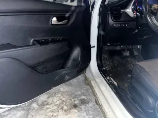 KIA RIO 2021. Автомобиль марки KIA модель RIO 2021 г.в. VIN-номер Z94C241BBMR216611. С имуществом, являющимся предметом торгов, можно ознакомиться, предварительно связавшись по эл. почте BelovaLubov.AU@yandex.ru