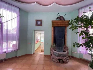 Дом и здание, 403,3 и 110,5 кв.м, участок 2 500 кв.м, Московская область. Дом 403,3 кв.м, здание 110,5 кв.м и земельный участок 2 500 кв.м в Московской обл. Здание, кадастровый номер: 50:16:0104002:2686, назначение объекта недвижимости: жилое, адрес: Российская Федерация, Московская область…
