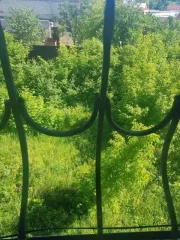 Дом 362,3 кв.м., участок 1005 кв.м., Саратов. Дом, площадью 362,3 кв.м., с кадастровым номером: 64:48:040732:212, расположенный на земельном участке, площадью 1 005 кв.м., с кадастровым номером: 64:48:040732:15. Адрес: Российская Федерация, Саратовская область, г. Саратов, ул. 9 Дачная, пос. Алмаз…