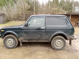 Lada 212140, 2014. Легковой автомобиль марки: Lada, модель: 212140, год выпуска: 2014, цвет кузова: темно-зеленый, идентификационный номер: XTA21240F2209608. Ознакомление с условиями, характеристиками имущества и документацией по адресу: 410012, г. Саратов, ул. Слонова 1, офис 83, с 10.00 до 16.00…