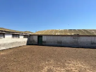 Животноводческий объект 4137 кв.м РД Животноводческий объект, общая площадь 4137 кв. м. кн: 05:04:000000:340, расположенное по адресу: РД, Тарумовский р-он, на территории отгонного животноводства Чародинского района, в границах участка СПК «Гунухский».