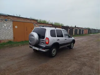 Chevrolet Niva 2005 Легковой автомобиль марки: CHEVROLET, модели: Niva, год выпуска: 2005, идентификационный номер (VIN): X9L21230050092980 С лотом №1 можно ознакомиться по месту его нахождения: Респ. Башкортостан г. Стерлитамак, ул. Инициативная, д. 10, предварительно согласовав время с Финансовым…
