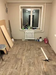 Комната 12 кв.м, Новосибирск, жилое помещение: комната в общежитии; назначение - жилое, общая площадь - 12 кв.м, этаж/этажность - 3/5; материал стен - железобетонные; год постройки - 1974, адрес г. Новосибирск, ул. Добролюбова, 73, пом. 8а, кадастровый номер 54:35:073260:296.