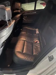 BMW 5 series 2010 года, 204 л.с., пробег 244108 км, АКПП. Легковой автомобиль BMW 523I, седан, госномер M290EE186, цвет белый, VIN X4XFP154XBC484299, ПТС 86 РС 869575, СТС 99 68 666192, летняя резина.