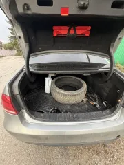 Mercedes Benz E200 2013 Легковой автомобиль, марка: МЕРСЕДЕС БЕНЦ, модель: E200, год изготовления: 2013 г. в. Ознакомление заинтересованных лиц с составом имущества должника, условиями его продажи, а также иной имеющейся у организатора торгов информацией о выставленном на продажу имуществе, в том…