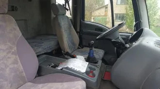 Грузовой самосвал 65513-03, 2010 года выпуска. VIN: X8965513DA0BA7039, номер шасси: NM0C93TEDE8G70199.