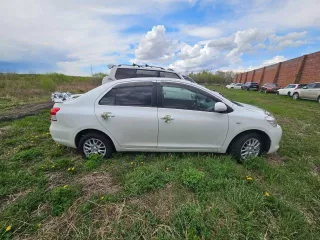 Легковой автомобиль, марка: Toyota, модель: Belta, год изготовления: 2008, цвет: белый, VIN: отсутствует, ПТС: 28 УЕ 549257, госномер: Е924СА28, модель двигателя: 2SZ, номер двигателя: 2064657, мощность: 87 л.с. (64 кВт), шасси: отсутствует, кузов: SCP92-1042719, максимальная масса: 1315 кг, масса…