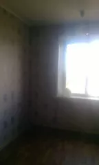 Доля 2/5  в помещении ,  комната , площадь 12.1 кв.м., назначение: Жилое, адрес  местонахождение : Россия, Респ Хакасия, г Черногорск, ул Советская, дом 104, квартира 701, кадастровый  условный  номер: 19:02:010523:490 Находится в долевой собственности, размер доли: 0,4