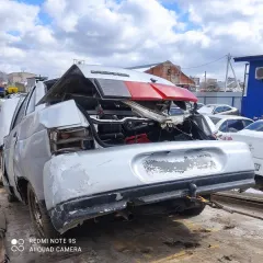 Автомобиль ВАЗ-21102, 2004 г., VIN: XTA21102040767489, г/н У475ТМ43 (фактически отсутствует), цвет – серебристый, задняя правая фара разбита, багажник открыт, правая передняя фара разбита, правая передняя и задняя двери разбиты, отсутствует стекло на дверях, капот автомобиля не закрыт полностью…
