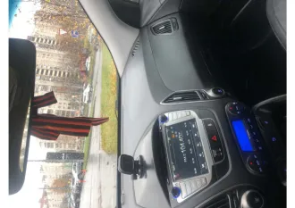 Hyundai IX35 2013 года выпуска. VIN: TMAJU81EBEJ490914.