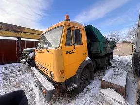 Грузовой самосвал МАЗ-551605-225, год выпуска – 2005.