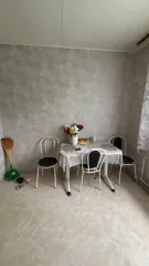 Квартира 37,3 кв.м, Новосибирск, ул. Курчатова, 37-220. Однокомнатная квартира общей площадью 37,30 кв.м., расположенная по адресу: г. Новосибирск, ул. Курчатова, д. 37, кв. 220, с кадастровым номером 54:32:010221:403. Залог в пользу Банк ВТБ (ПАО).