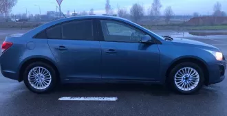 Автомобиль Автомобиль CHEVROLET KL1J CRUZE, Год выпуска: 2014, Идентификационный номер  VIN : XUFJA696JE3039881, Номер кузова  кабины : XUFJA696JE3039881, Цвет кузова  кабины : СИНИЙ ТЕМНЫЙ, Рабочий объем  см. куб. : 1598, Мощность  кВт/л.с. : 80/109.0, Экологический класс: ЧЕТВЁРТЫЙ, Тип…
