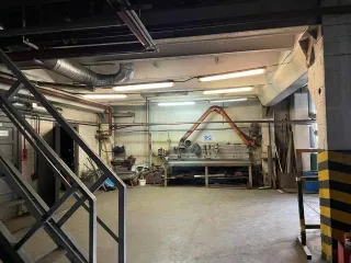 Имущественный комплекс по производству пеллет в Архангельской области. Движимое и недвижимое имущество, представляющее собой взаимосвязанный производственный комплекс по производству топливных пеллет, указанное в приложениях №1 и №2.