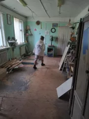 Школьные мастерские, кадастровый номер: 86:04:0000003:989, количество этажей - 1, общей площадью 111,1 кв. м, с земельным участком, кадастровый номер: 86:04:0000003:559, общей площадью 590 кв. м., категория земель: земли населенных пунктов, адрес: Ханты-Мансийский автономный округ - Югра, р-н…
