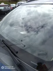 Kia Ceed 2009 года, 122 л.с., синий, 269435 км, имеются повреждения. Автомобиль марка Kia, модель Cee'd, VIN XWEFF522290005047, двигатель № C4FC9Z090006, год выпуска 2009. На лобовом стекле трещина, одна задняя дверь не открывается, на кузове есть вмятины, сзади стучит подвеска. Автомобиль в залоге…