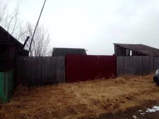 Дом и земельный участок, 1/4 доли, Иркутская область. 1/4 доля дома и 1/4 доля земельного участка в Иркутской обл. Еще 1/4 доля дома и 1/4 доля земельного участка в Иркутской обл. Еще 1/4 доля в здании, площадь 36.2 кв.м., назначение: жилое, количество этажей: 1, адрес (местонахождение): Россия…