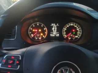 Volkswagen Jetta 2011 года выпуска, VIN — WVWZZZ16ZCM025617, цвет черный. Просмотр осуществляется по предварительной договоренности по телефону +79201200856 или электронной почте tikhomirova.arbitr@yandex.ru в рабочие дни. Имущество находится в залоге на основании договора залога №…