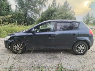 Kia Ceed, 2008. Автомобиль марки Kia модель Ceed 2008 г.в. VIN-номер XWEFF242280002139. Ознакомление с имуществом производится по месту его нахождения по адресу: Московская область, Зарайский р-н, д.Титово, д.11, с момента публикации сообщения о продаже имущества и до окончания приема заявок по…
