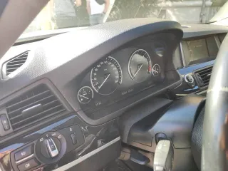 BMW 5 серии, 2014 года, 184 лс, 183666 км, АКПП еще Транспортное средство   БМВ 520D, 2014 г.в., VIN номер   X4X5C39480D826210, Цвет кузова  кабины    БЕЛЫЙ МЕТАЛЛИК, Рабочий объём  куб.см    1995, Модель двигателя   N47D20С, Тип топлива   Дизельный на дизельном топливе, Мощность  кВТ/л.с.   …