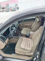 Honda Accord 2006 года, 190 лс, 395476 км, АКПП. Автомобиль марки HONDA модель Accord, 2006 г.в., VIN-номер JHMCL96806C220561.