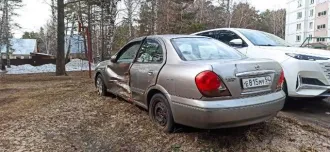 Nissan Bluebird Sylphy (NISSAN BLUEBIRD SYLPHY), 2004 г.в., 120 л.с., 389723 км, АКПП, номер двигателя № QG18-351423А, номер кузова №QNG10-107107, номер шасси НЕ УСТАНОВЛЕН, цвет серый, 1769 куб. см., гос. номер №Е815МУ54. Автомобиль находится в неисправном состоянии, не на ходу.