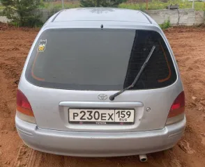 Toyota Starlet 1997 года, 88 л.с., пробег 385 655 км. Госномер P230ЕХ159, VIN: ЕР910233353, двигатель: 4Е 2152105, объем 1.3 л (1331 см³), цвет серебристый, МКПП. Состояние: требуется ремонт кузова (коррозия, лопнувшие передние стаканы, гнилые лонжероны крепления балки). Мотор и подвеска требуют…