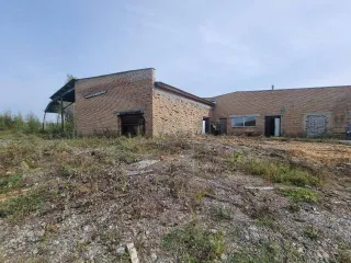 Нежилое здание 1219.6 кв. м и земельный участок в Амурской области. Здание, кадастровый номер 28:22:010633:52, расположено по адресу: Амурская область, Селемджинский район, пгт. Февральск, ул. Железнодорожная, 3а, общей площадью 1 219,6 кв. м. Земельный участок, кадастровый номер 28:22:010633:53…