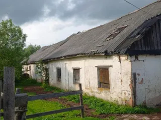 Здание вивария 254,2 кв.м и земельный участок 2635 кв.м, Новгородская область. Здание вивария, площадь 254,2 кв.м; земельный участок, площадь 2635 кв.м, расположенные по адресу: Новгородская область, г. Великий Новгород, ул. Zootekhnicheskaya, д. 2в. 1. Здание вивария, площадь 254,2 кв. м…