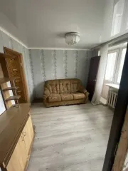 Квартира, 30,9 кв.м, Брянск. Жилое помещение (квартира) площадью 30,9 кв.м., расположенное по адресу: город Брянск, улица Киевская, дом 36, квартира 58, кадастровый номер 32:28:0042002:229. Имущество находится в залоге у ПАО "Sberbank".