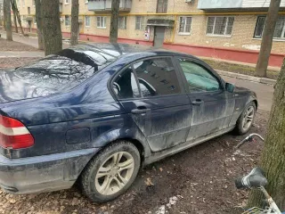 BMW 316, 1999 год, темно-синий, VIN: WBAAL11000AX05999, ПТС: 36 УТ 858013, госномер: Т911ХМ790, двигатель: бензиновый, модель 194Е1, номер 05679239, мощность 105 л. с., объем 1895 куб. см, кузов: WBAAL11000AX05999, максимальная масса 1785 кг, масса без нагрузки 1360 кг.
