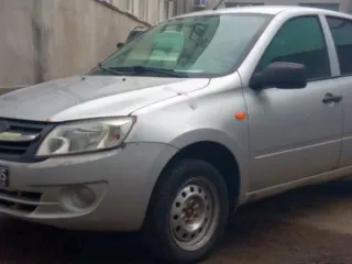 Автомобиль LADA Granta VIN XTA219010D0151595 2013 года выпуска. Модель Granta, марка LADA, вид транспорта легковой. Объем двигателя 1596, мощность 87 л.с. Пробег 221179 км.