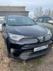 Toyota RAV4, 2018 года, 146 лс, 110000 км, АКПП. Автомобиль, марка TOYOTA, модель RAV 4, год выпуска 2018, VIN XW7RDREV10S043280. Пробег автомобиля указан примерный. Точный пробег на момент начала торгов неизвестен.