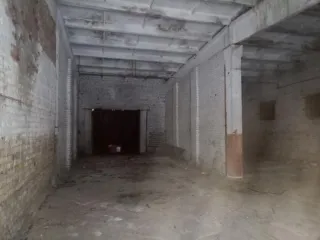 Склад КЭС 509 кв. м, Республика Коми. Здание склада КЭС, назначение: нежилое, площадью 509,0 кв. м, этажность 1, кадастровый номер 11:12:0201001:2342, местоположение: Республика Коми, г. Печора, п. Березовка с земельным участком площадью 3200 +/- 99 кв. м, категория земель: земли промышленности…