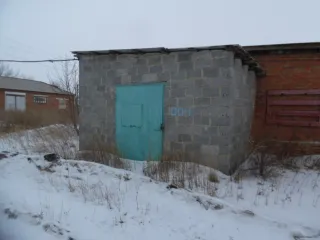 Нежилое здание - гараж, площадью 342,6 кв. м., кадастровый номер: 74:08:4702024:333, адрес: Челябинская область, г. Карталы, пер. Дзержинского, д. 9г. Ознакомление с имуществом осуществляется по заявке по тел. 89048159915 или эл. адресу: chesaserg@mail.ru.