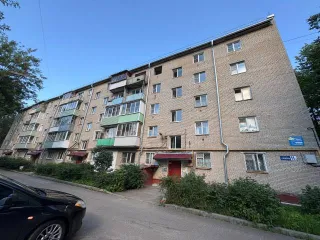 Квартира во Владимирской области, 40,7 кв.м, 3 комн. Жилая недвижимость – квартира, находящаяся в залоге у АО «ТБанк» в порядке правопреемства (в связи с реорганизацией ПАО Росбанк (ИНН 7730060164) в форме присоединения к АО «ТБанк»), адрес: Российская Федерация, Владимирская область, м.о…