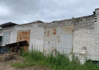Нежилое помещение 66 кв.м, Новгородская область, пгт Панковка - гараж с кадастровым номером: 53:11:2600107:447, площадью 66 кв.м по адресу: Новгородская область, Новгородский район, пгт. Панковка, гаражный комплекс 4, ряд 9, секция 13