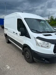 Автомобиль Ford Transit, 2016 года выпуска, VIN Z6FXXXESGXGC45774, цвет: белый. Автомобиль находится в залоге у ПАО "Экспобанк".