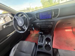 Kia Sportage 2016, автомобиль марки Kia модель Sportage 2016 г.в., VIN-номер XWEPH81ABG0003145. С имуществом, являющимся предметом торгов, можно ознакомиться с 10:00 до 16:00 в рабочие дни, предварительно согласовав дату и время по телефону: +79009663777