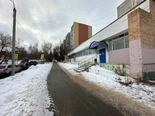 Объект аренды площадью 242,4 кв. м, номера на поэтажном плане: этаж 1, пом. 1, ком. 9 - 15, 18, 23 - 33, адрес: Московская область, Чеховский район, городское поселение Чехов, г. Чехов, ул. Гагарина, 106. Назначение здания: нежилое.