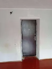 1/6 доля комнаты 17,6 кв.м в г. Печора, пер. Советский, д. 3, к. 65. Кадастровый номер: 11:12:1702002:1137.