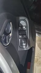 Автомобиль легковой: Nissan Terrano Идентификационный номер VIN: Z8NHSNHGD55421303 год выпуска 2016  Цвет: Серый Рабочий объем двигателя: 1998 см3 Мощность двигателя: 143 л.с. Паспорт транспортного средства  ПТС : Серия 78 ОН № 950559, выдан 11.04.2016